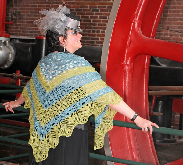 Clockworks Collection: Flywheel Shawl Kit - Image 5